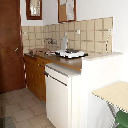 Apartament Captains & *